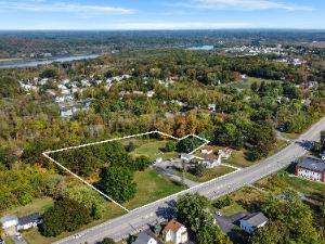 1126 New Loudon Road, Cohoes, NY